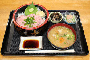 自家製ネギトロ丼